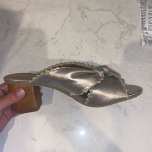 Jack Rogers Holly Suede Mule